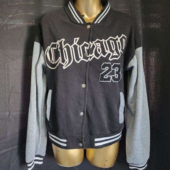 💫3/$20💫 "Chicago 23" Fleece Jacket - Picture 2 of 6